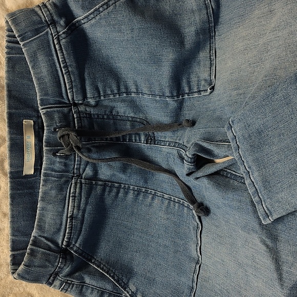 Highway Pull-on Jeans Size Medium - Picture 1 of 5